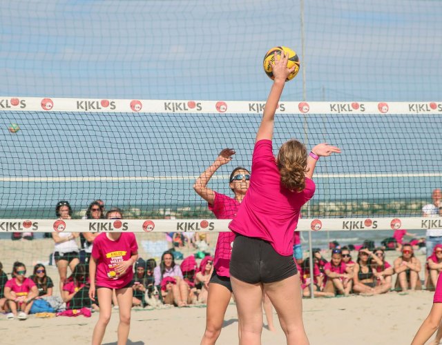 24° YOUNG VOLLEY ON THE BEACH 24° YOUNG VOLLEY ON THE BEACH