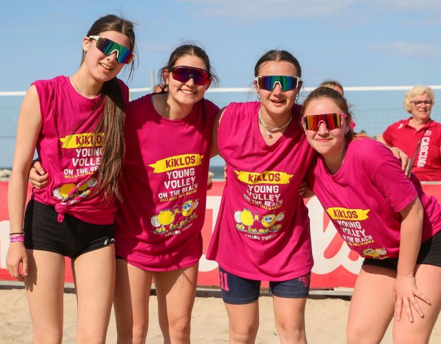 24° YOUNG VOLLEY ON THE BEACH 24° YOUNG VOLLEY ON THE BEACH